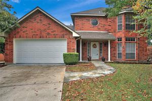 1929 Lakeview Circle