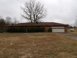 176 County Road 1819