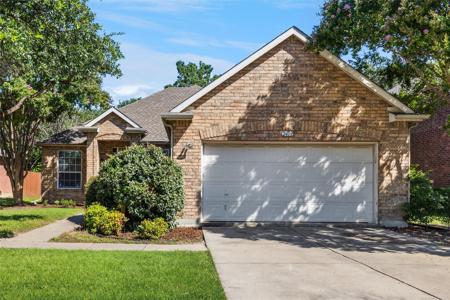 2409 Spruce Court