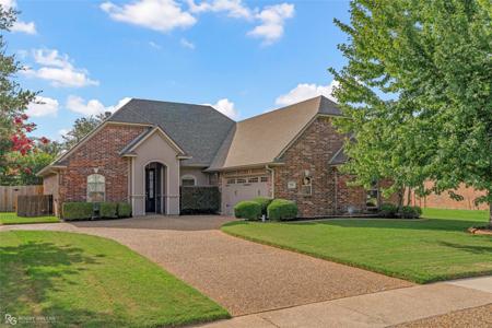 516 Brompton Lane