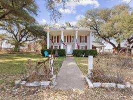 1100 W Bridge Street