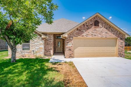2514 Creek Drive
