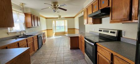4462 N Fm 17