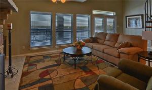 104 Eagle Point