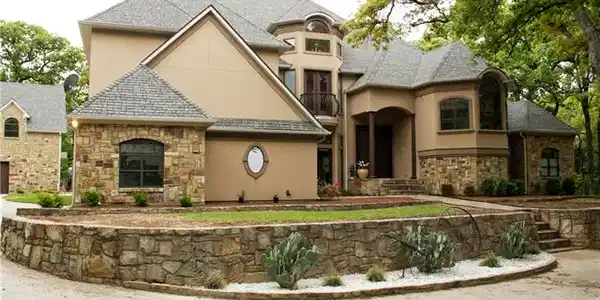 9 Eagle Point N