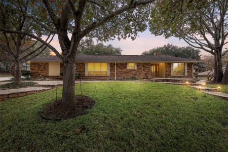3900 Green Valley Drive