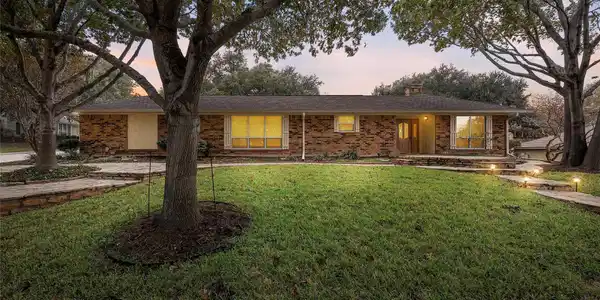 3900 Green Valley Drive