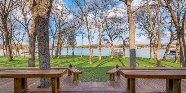 229 Tonkawa Trail