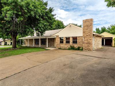 108 Woodrow Circle