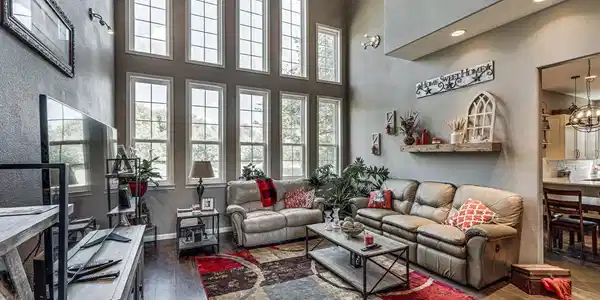 7512 Skylake Court