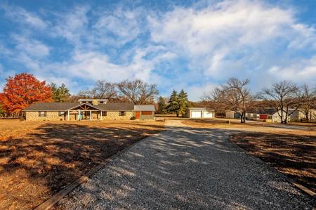 895 Cemetery Road