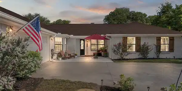 7728 Ironstone Trail