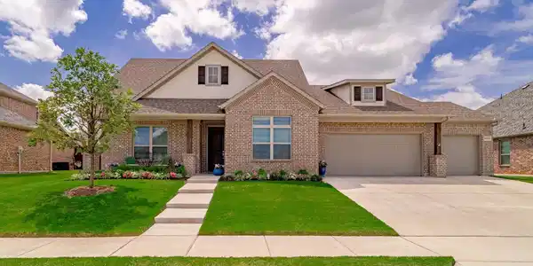 6909 Raptor Drive