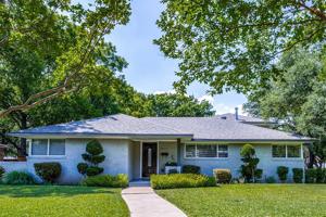 8839 Antrim Drive