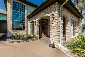 375 Turnberry Loop