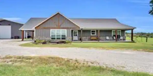 1467 Brown Road