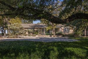5111 Largo Drive