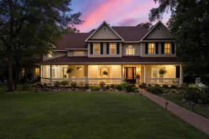 100 Private Road 2916