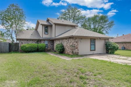103 S Parkridge Drive