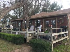 7800 Bay Oaks Drive