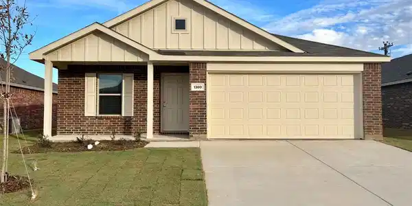 1380 Beach Drive