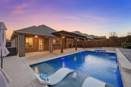 2900 Frio Road