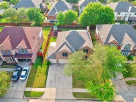 13 Whispering Bend Court