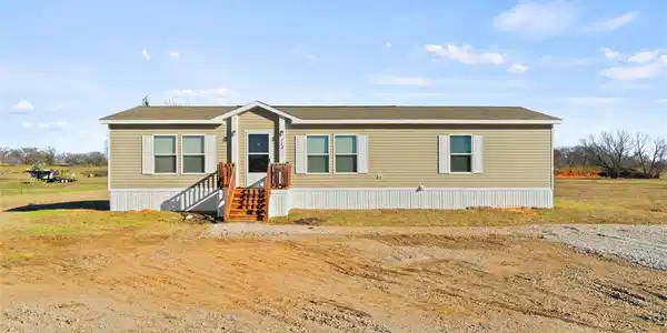 113 Private Road 4751