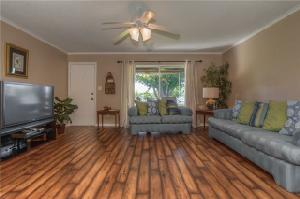 1655 Cedar Crest Loop
