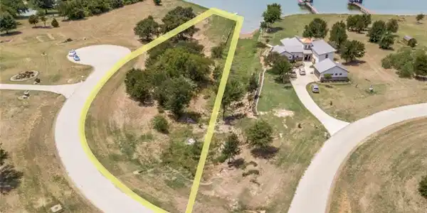 Lot 31 Lot 31 Marina Point