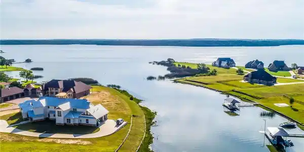 1729 Laguna Bay