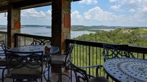 902 Eagle Point