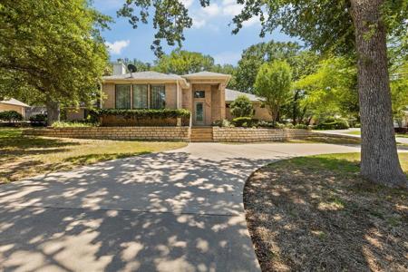 3804 Nocona Drive