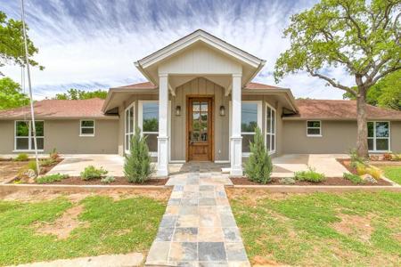 4320 Fairway Drive