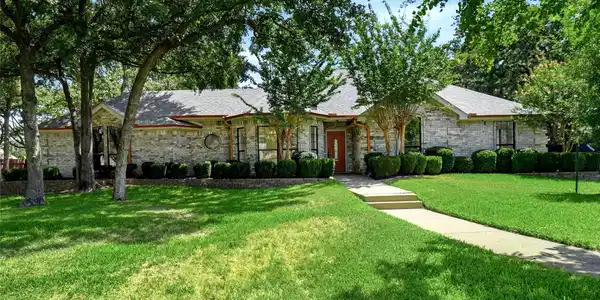 1409 Spars Court
