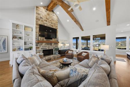 405 Rosemary Drive