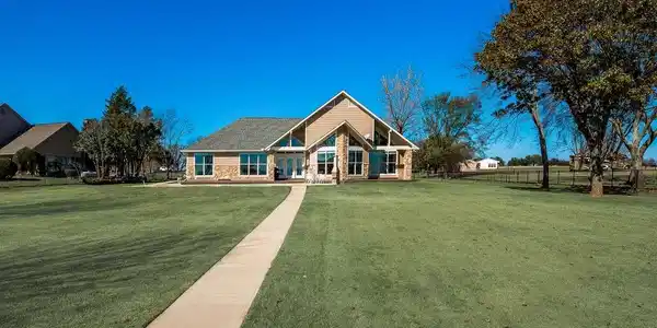 108 SE County Road 3148