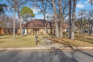 2611 Winding Oaks Drive
