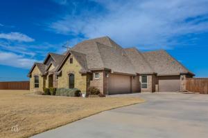 210 Periwinkle Trail