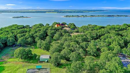 535 Oak Estates Road