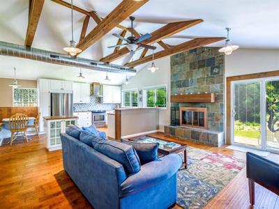 4104 Seneca Circle