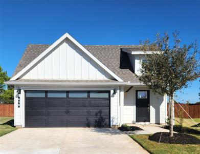 630 CAPSTONE Circle