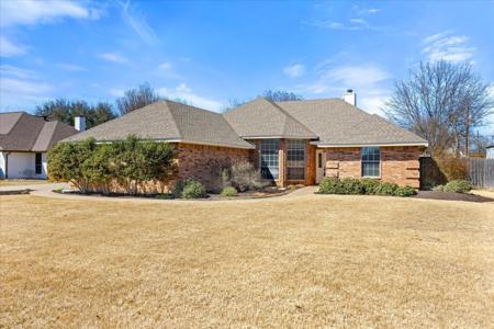 604 Monterrey Court