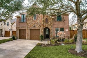 2236 Forest Hollow Park