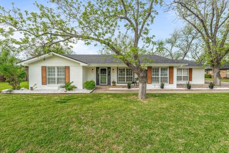 5213 Wedgefield Road