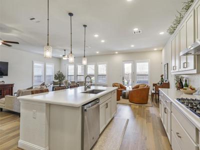 2624 Bellevue