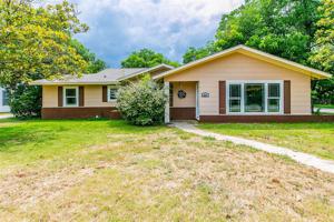 2201 Elizabeth Drive