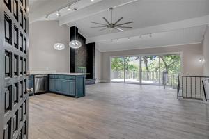 853 Lakecrest Drive