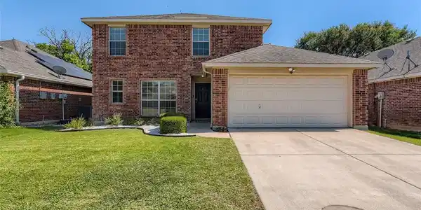 1212 Edgewater Drive