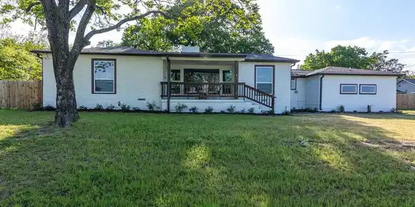 536 Southeast Parkway